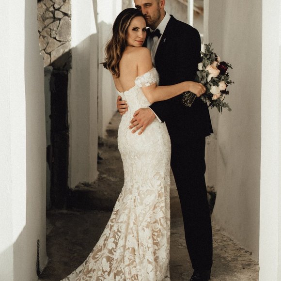 PRONOVIAS Atelier Rani Wedding Gown - Picture 6 of 6